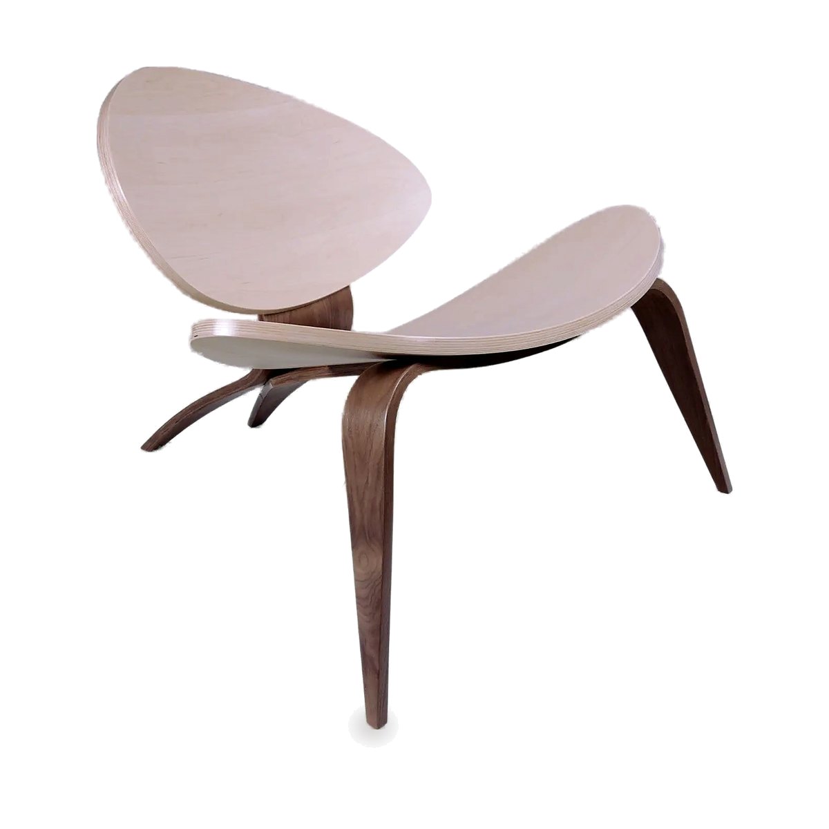 Fauteuil coque sur mesure, photographié sur fond blanc